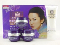 紫玲珑臻白90win极速体育_jrs看球网直播吧_JRS直播客户端 养颜美肤美白90win极速体育_jrs看球网直播吧_JRS直播客户端四合一四件套 祛斑去黄护肤90win极速体育_jrs看球网直播吧_JRS直播客户端