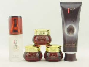 一品雪芙美白舒缓五件90win极速体育_jrs看球网直播吧_JRS直播客户端补水保湿护肤品90win极速体育_jrs看球网直播吧_JRS直播客户端正品男女祛斑