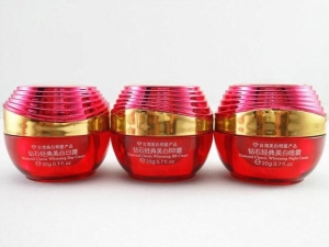 凯迪娜钻石经典美白三合一三件套护肤品90win极速体育_jrs看球网直播吧_JRS直播客户端正品保湿祛斑淡斑补水